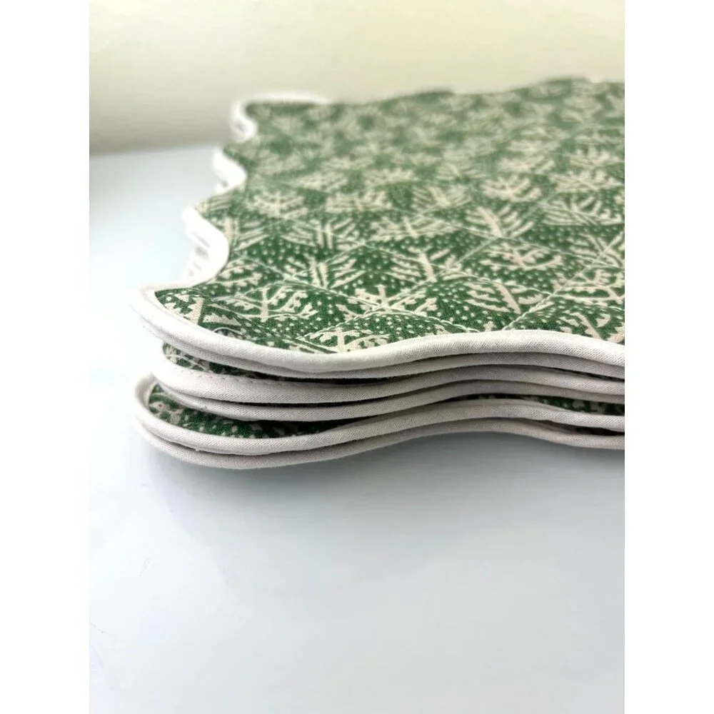 Threshold Reversible Fabric Placemats Scalloped Edge Green Maroon Set 6 NWT
